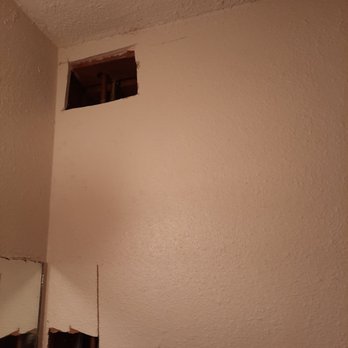 Pinewood Estates - 12/7/22 - Apartments Near Me - Albuquerque, New Mexico