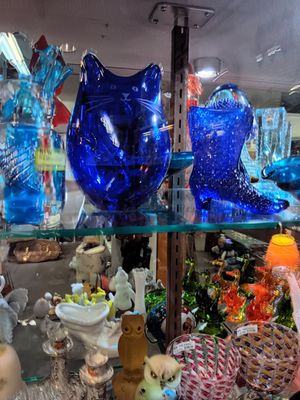 Mad Hatter Antique Mall by null