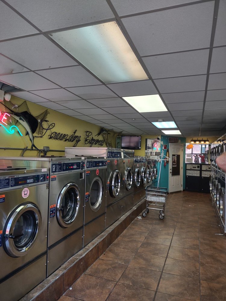 DOCKSIDE LAUNDRY Updated September 2024 262 Iron St, Bloomsburg