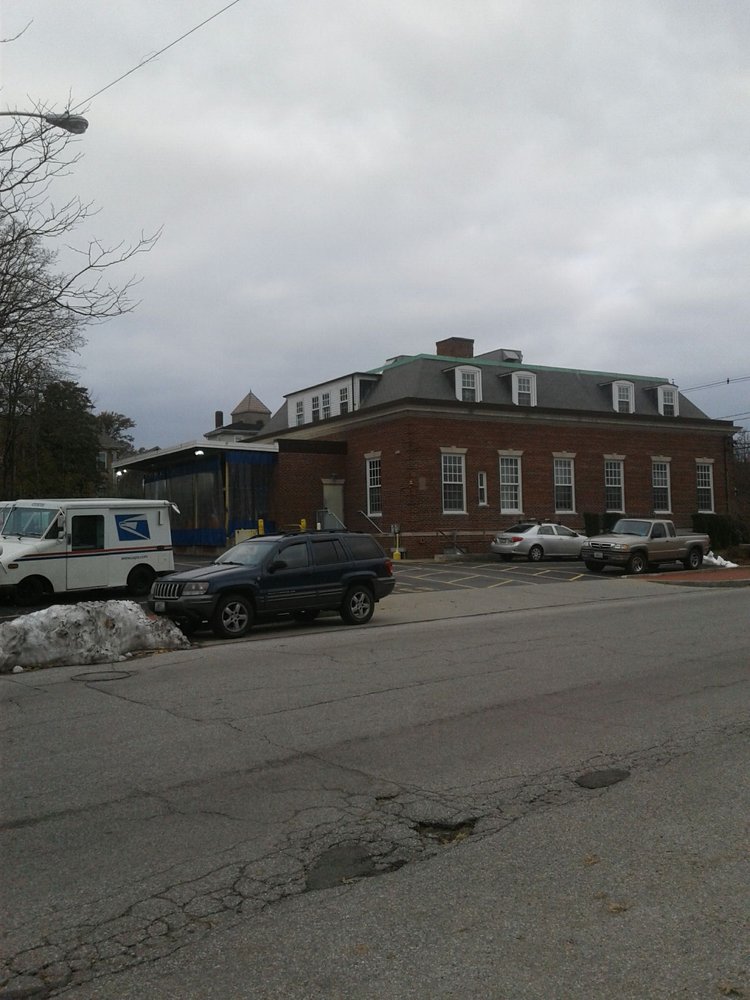US POST OFFICE Updated October 2024 53 Child St, Warren, Rhode