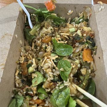 Curbside King - Veggies Peanut Something on the Menu - Food Trucks Near Me - Phoenix, Oregon
