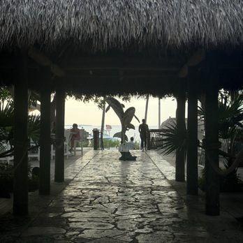 Marker 88 - Entrance - Seafood Near Me - Islamorada, Florida Marker 88 - Entrance - Seafood Near Me - Islamorada, Florida