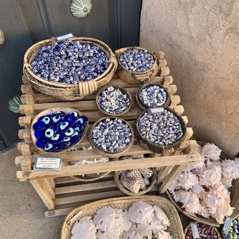 Cocopah at Tlaquepaque - Beads and shells at entrance - Jewelry Near Me - Sedona, Arizona Cocopah at Tlaquepaque - Beads and shells at entrance - Jewelry Near Me - Sedona, Arizona