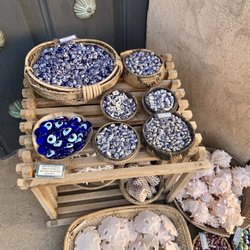 Cocopah at Tlaquepaque - Beads and shells at entrance