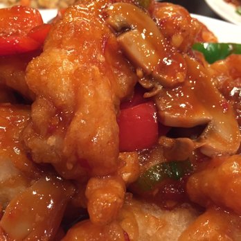 Yu's Mandarin - Hot braised fish (old school classic) - Chinese Near Me - Vernon Hills, Illinois