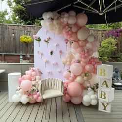 Anna Party Decor