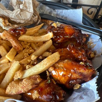 Wing Quarter - Big Zulu (I ate most of it before photo) it was GOOD! - Cajun/Creole Near Me - Houston, Texas