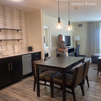 Residence Inn By Marriott - Lady's still cleaning - Hotels Near Me - Bakersfield, California Residence Inn By Marriott - Lady's still cleaning - Hotels Near Me - Bakersfield, California