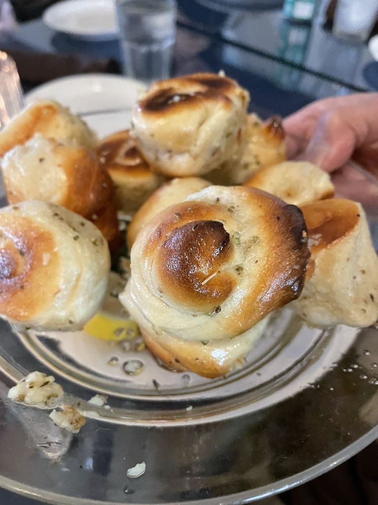 VITTORIO RISTORANTE & PIZZERIA Updated September 2024 98 Photos