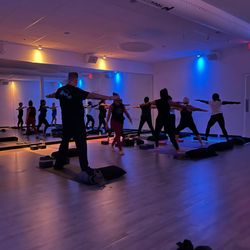 YogaSix Clermont