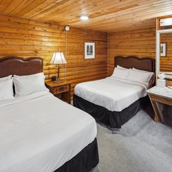 Denali Crow's Nest Log Cabins