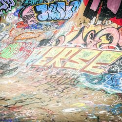 Louisville Extreme Park - Wyld curves .