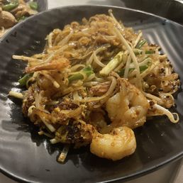 Pad Thai w/ Shrimp