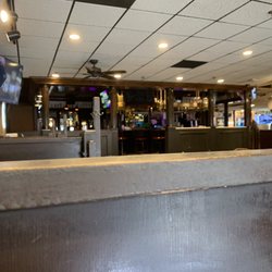 Good Time Charleys - Cute bar.