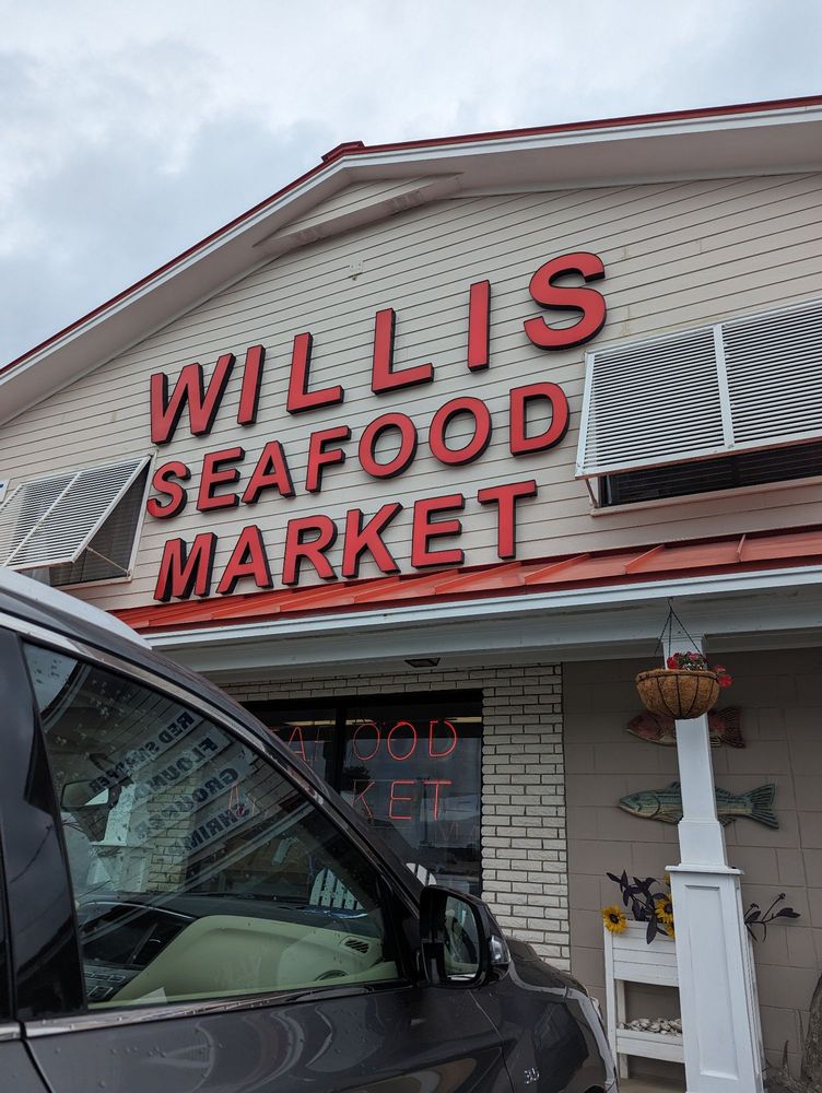 WILLIS SEAFOOD MARKET Updated October 2024 146 Photos & 46 Reviews