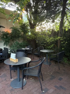 McMenamins Fulton Pub & Brewery by null