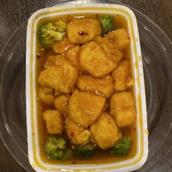 Kam Luang Kitchen - General Tso's Tofu