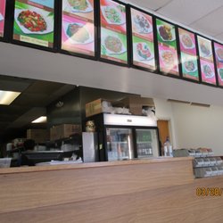 Top's China - Top's China, New Kent: Interior. Obviously, a slow day.