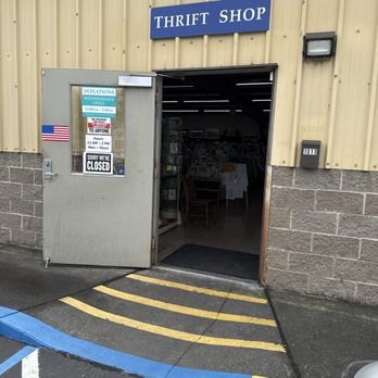 Sutter Solano Medical Center Guild Thrift Shop - Front door to the shop - Thrift Stores Near Me - Vallejo, California Sutter Solano Medical Center Guild Thrift Shop - Front door to the shop - Thrift Stores Near Me - Vallejo, California