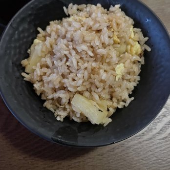 Umiya - Pineapple fried rice - Sushi Bars Near Me - San Antonio, Texas