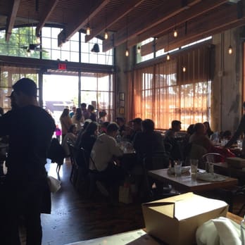 Forge Pizza - Tall ceilings and great lighting - Pizza Near Me - Oakland, California Forge Pizza - Tall ceilings and great lighting - Pizza Near Me - Oakland, California