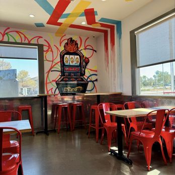 DAVES HOT CHICKEN - Updated August 2024 - 550 Photos & 586 Reviews ...