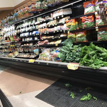 Jewel-Osco - a produce section in a grocery store - Grocery Near Me - Homewood, Illinois