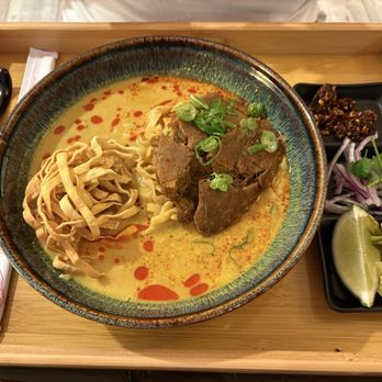 Saoha Khao Soi - Khao Soi - Stewed Beef - Thai Near Me - Los Angeles, California Saoha Khao Soi - Khao Soi - Stewed Beef - Thai Near Me - Los Angeles, California