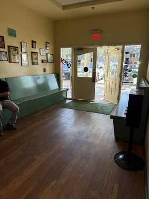 The Magnolia Pancake Haus by null