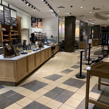 Panera Bread - Ordering counter - Sandwiches Near Me - Pittsburgh, Pennsylvania