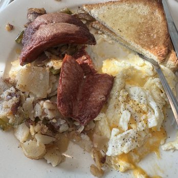 red apple diner - Turkey Sausage, egg whites and toast - Diners Near Me - Lynbrook, New York red apple diner - Turkey Sausage, egg whites and toast - Diners Near Me - Lynbrook, New York
