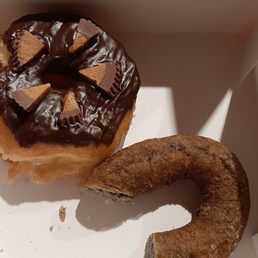 We were disappointed, at best. Didn't have more than one bite of the "gourmet" donut.