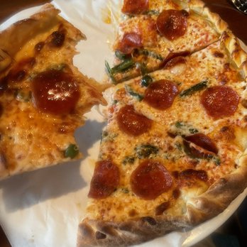 Kula Lodge & Restaurant - Poblano pepperoni pizza !!!twisted crust !!!! Amazing - Breakfast & Brunch Near Me - Kula, Hawaii Kula Lodge & Restaurant - Poblano pepperoni pizza !!!twisted crust !!!! Amazing - Breakfast & Brunch Near Me - Kula, Hawaii