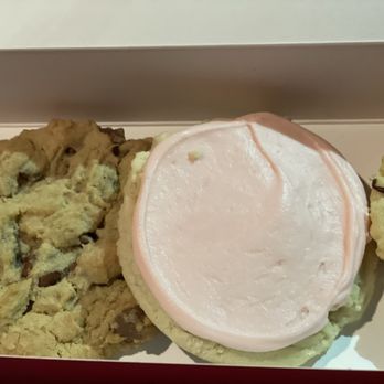 Crumbl - Westgate - Chocolate chip & pink sugar - Bakeries Near Me - Asheville, North Carolina