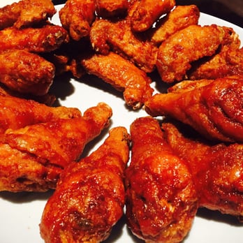 Bonchon Allston - Extra large soy garlic combo ($34.95, 20 wings and 10 drumsticks) - Korean Near Me - Allston, Massachusetts