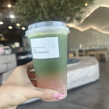 Drip Tea Cafe - Guava yuzu spritz - Bubble Tea Near Me - Fresno, California Drip Tea Cafe - Guava yuzu spritz - Bubble Tea Near Me - Fresno, California