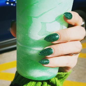 Dream Spa - SNS Manicure in "Mistletoe"! - Nail Salons Near Me - Austin, Texas