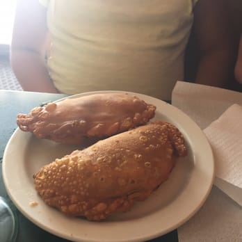 Chicken Time Cuban and Puertorican Restaurant - Empanadilla de pollo - Cuban Near Me - Belleview, Florida Chicken Time Cuban and Puertorican Restaurant - Empanadilla de pollo - Cuban Near Me - Belleview, Florida