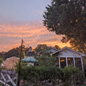 Rosecomb - Beautiful sunset! - Bars Near Me - Chattanooga, Tennessee