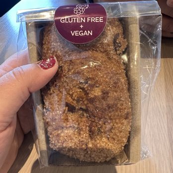 Blackberry Market - GF and Vegan loaf - Bakeries Near Me - Naperville, Illinois