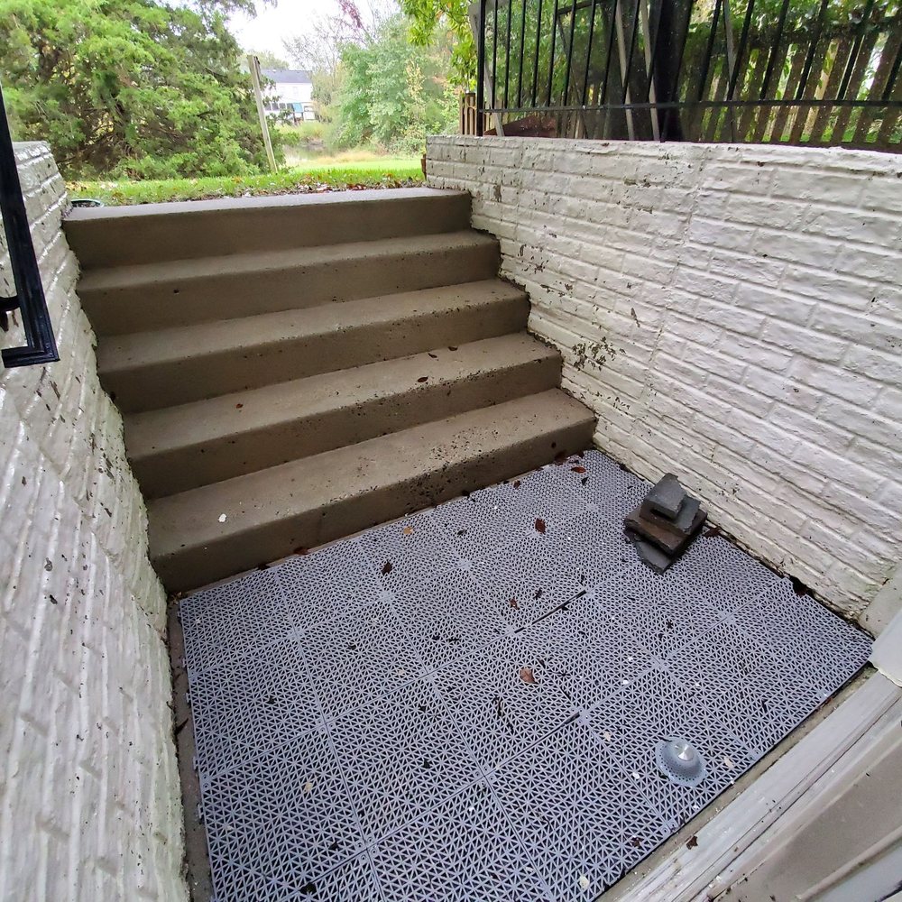 Sunrise General Services - After: Those walls used to be green! The steps used to be dark, too. - Auto Detailing Near Me Sunrise General Services - After: Those walls used to be green! The steps used to be dark, too. - Auto Detailing Near Me