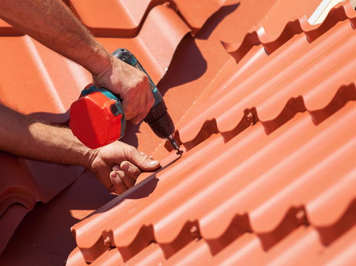 Slide of Rankin Roofing