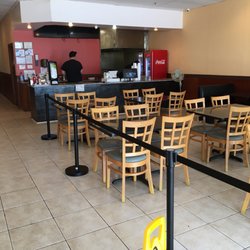 Buffalo Grill - The place was clean and neat