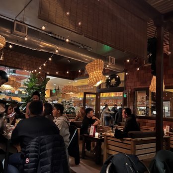 Umi Sake House - Sushi Bars Near Me - Seattle, Washington Umi Sake House - Sushi Bars Near Me - Seattle, Washington