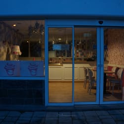 Ten to Three Bakery - Vooraanzicht