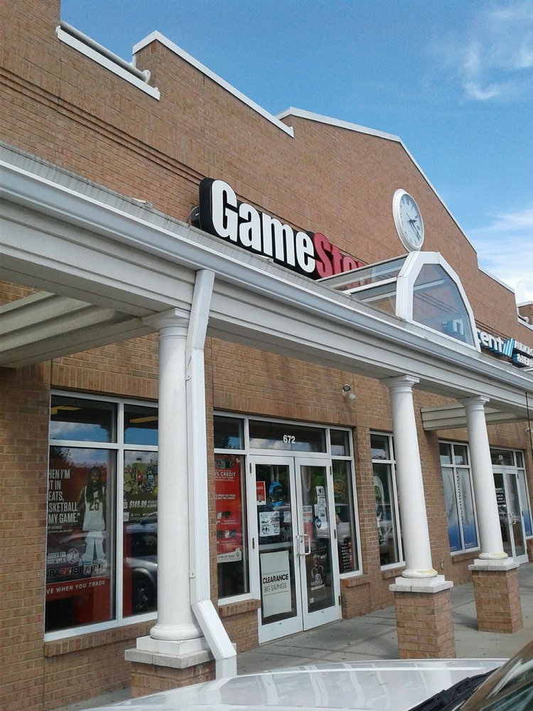 GAMESTOP Updated October 2024 672 Centre Of New England Blvd