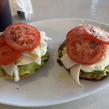 Aroma di Roma Centro - FIT Bagel - Coffee & Tea Near Me - Long Beach, California