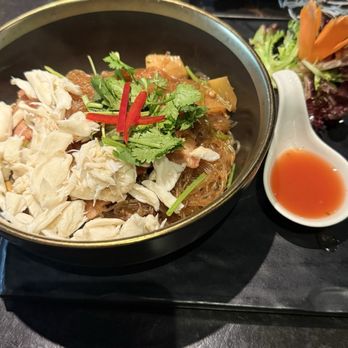 Noi Thai Cuisine - Clay Pot Crab with Glass Noodle - Thai Near Me - Honolulu, Hawaii Noi Thai Cuisine - Clay Pot Crab with Glass Noodle - Thai Near Me - Honolulu, Hawaii