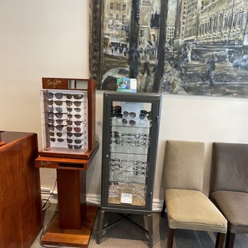 El Segundo Eyecare - Large variety of sunglasses and prescription glasses frames - Eyewear & Opticians Near Me - El Segundo, California