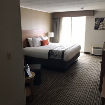 Best Western Plus Waltham Boston - Single room - Hotels Near Me - Waltham, Massachusetts